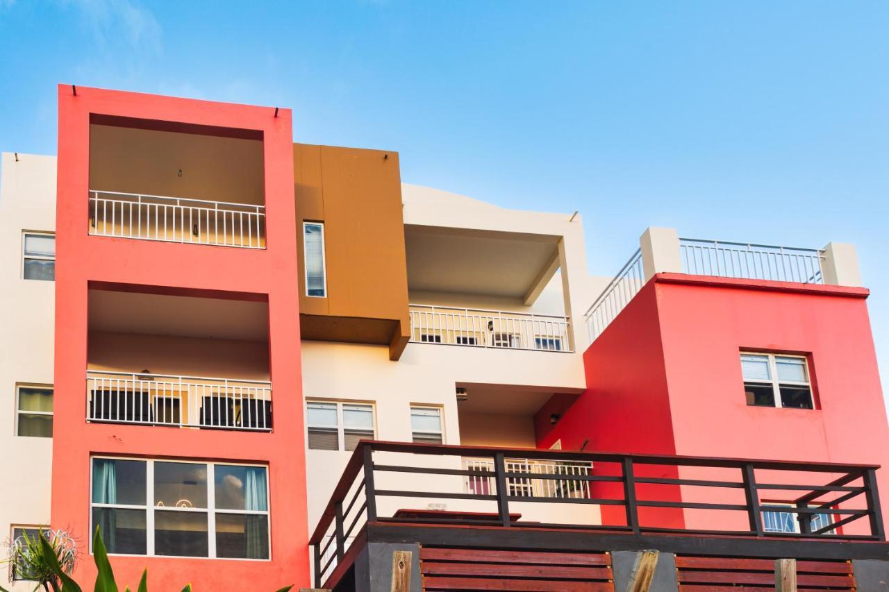 La Vue De Basseterre Apartments - Luxury In Bird Rock Exterior photo